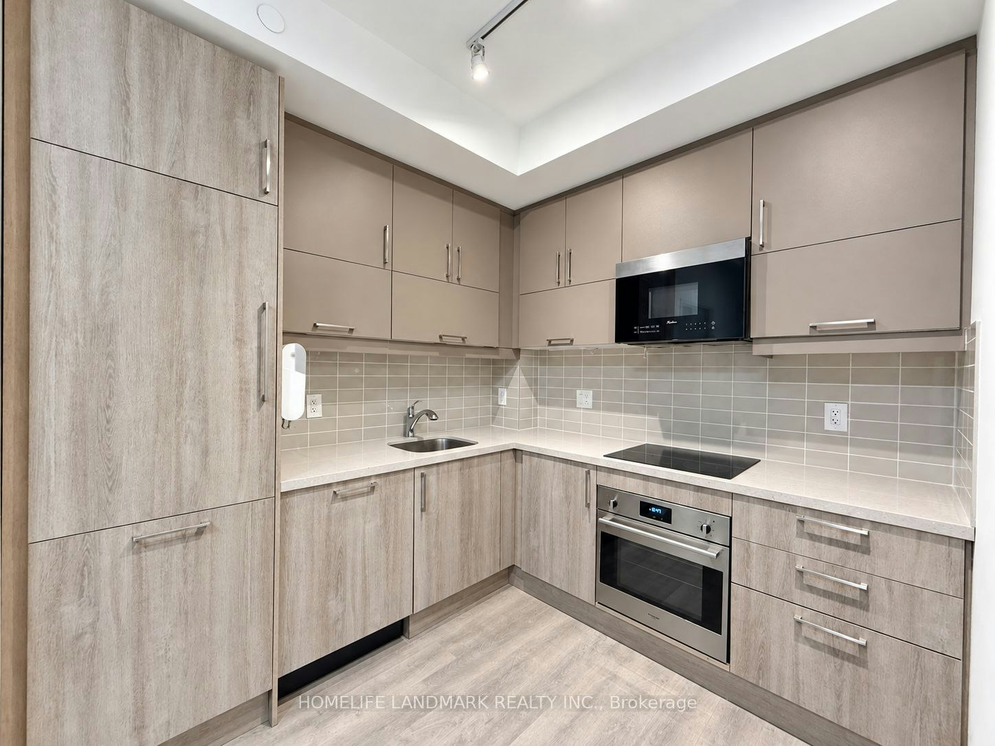 838-8119 Birchmount Road, Markham, ON, L6G 0H5 - 4