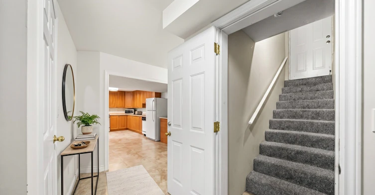 Bsmt-452 Athabasca Drive, Vaughan, ON, L6A 3S2 - 3