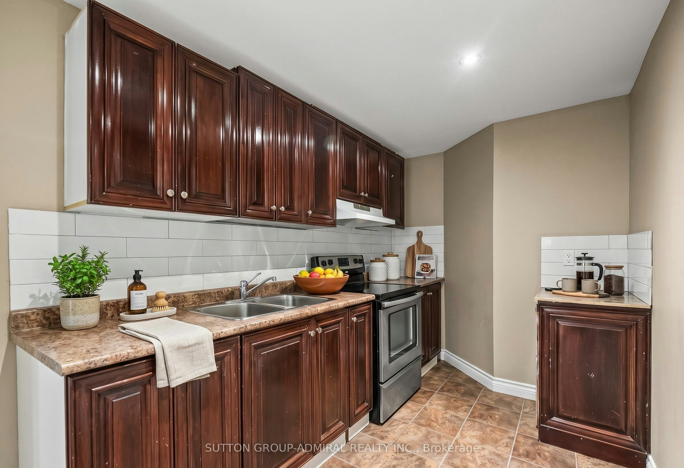 Bsmt-452 Athabasca Drive, Vaughan, ON, L6A 3S2 - 6