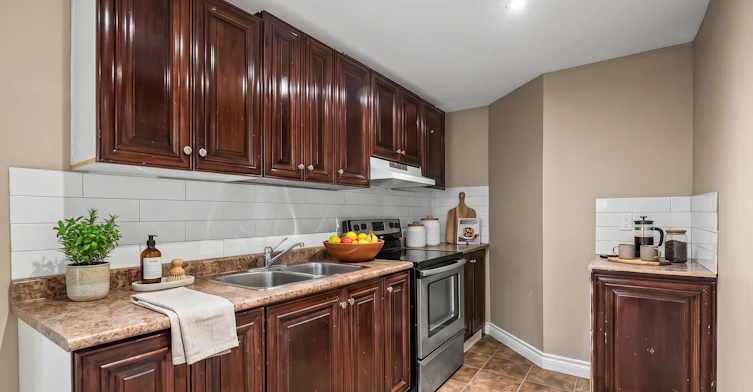 Bsmt-452 Athabasca Drive, Vaughan, ON, L6A 3S2 - 6