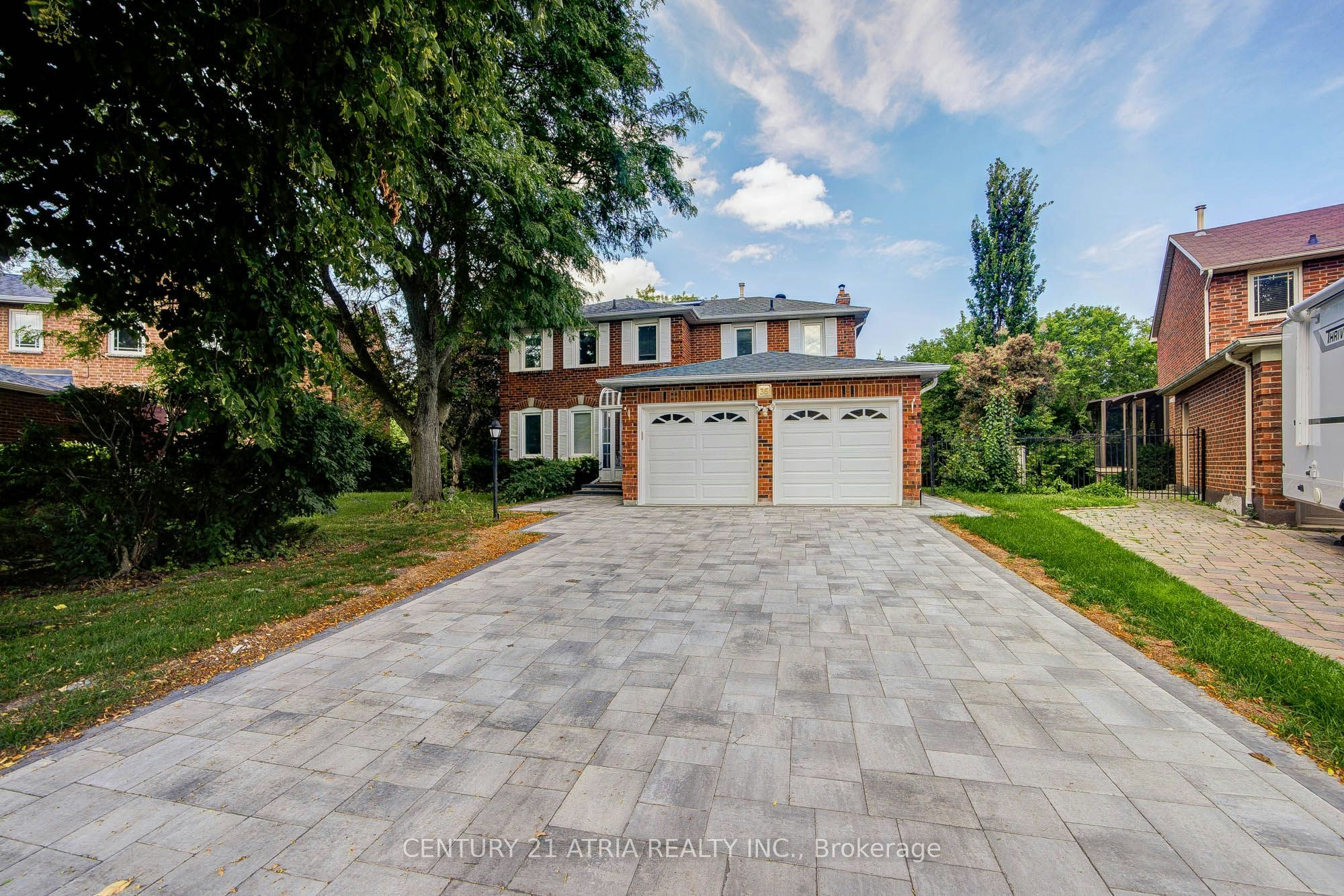 35 Millstone Court, Markham, ON, L3R 7M4