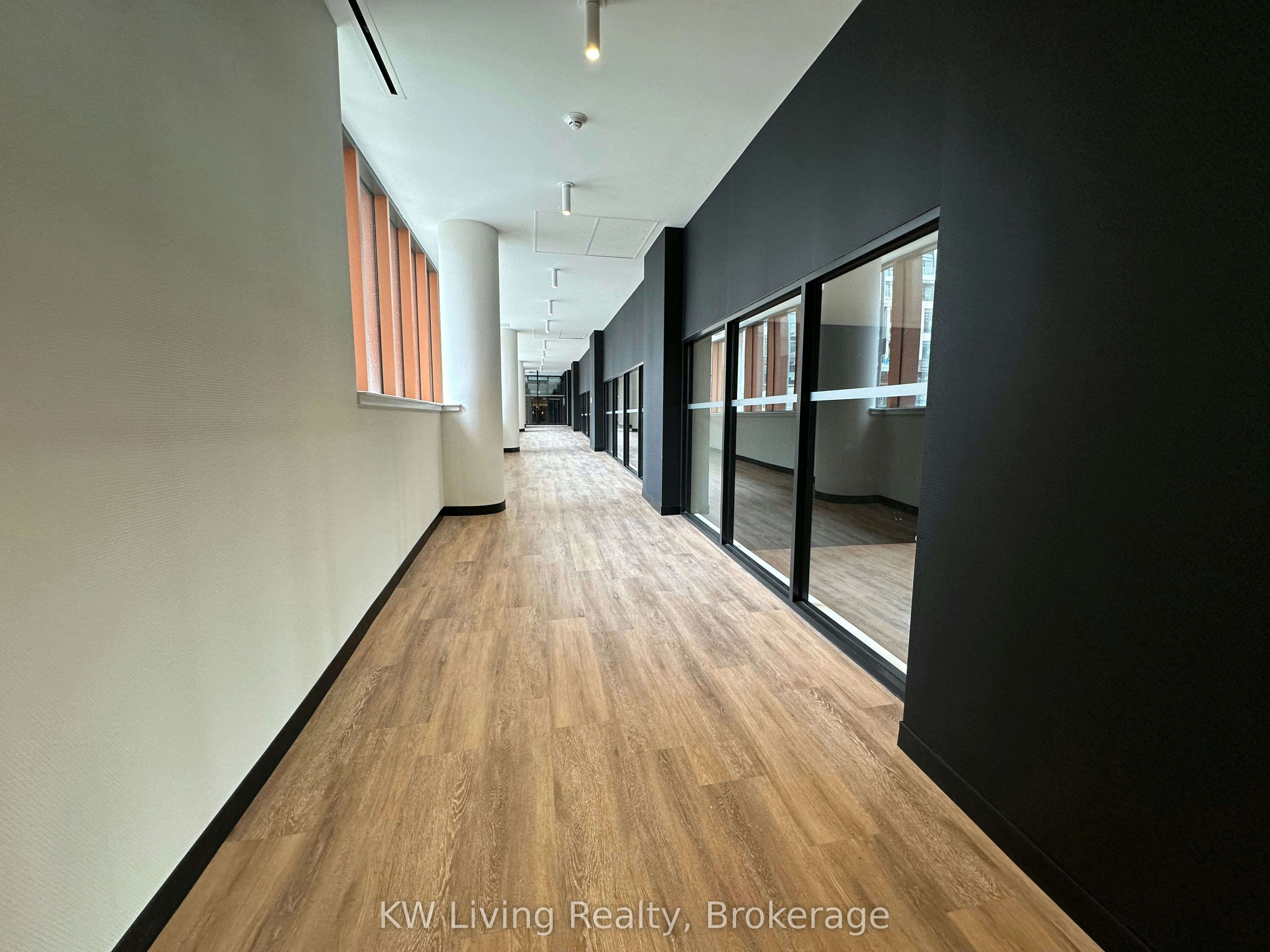 517-7950 Bathurst Street, Vaughan, ON, L4K 0L4 - 4