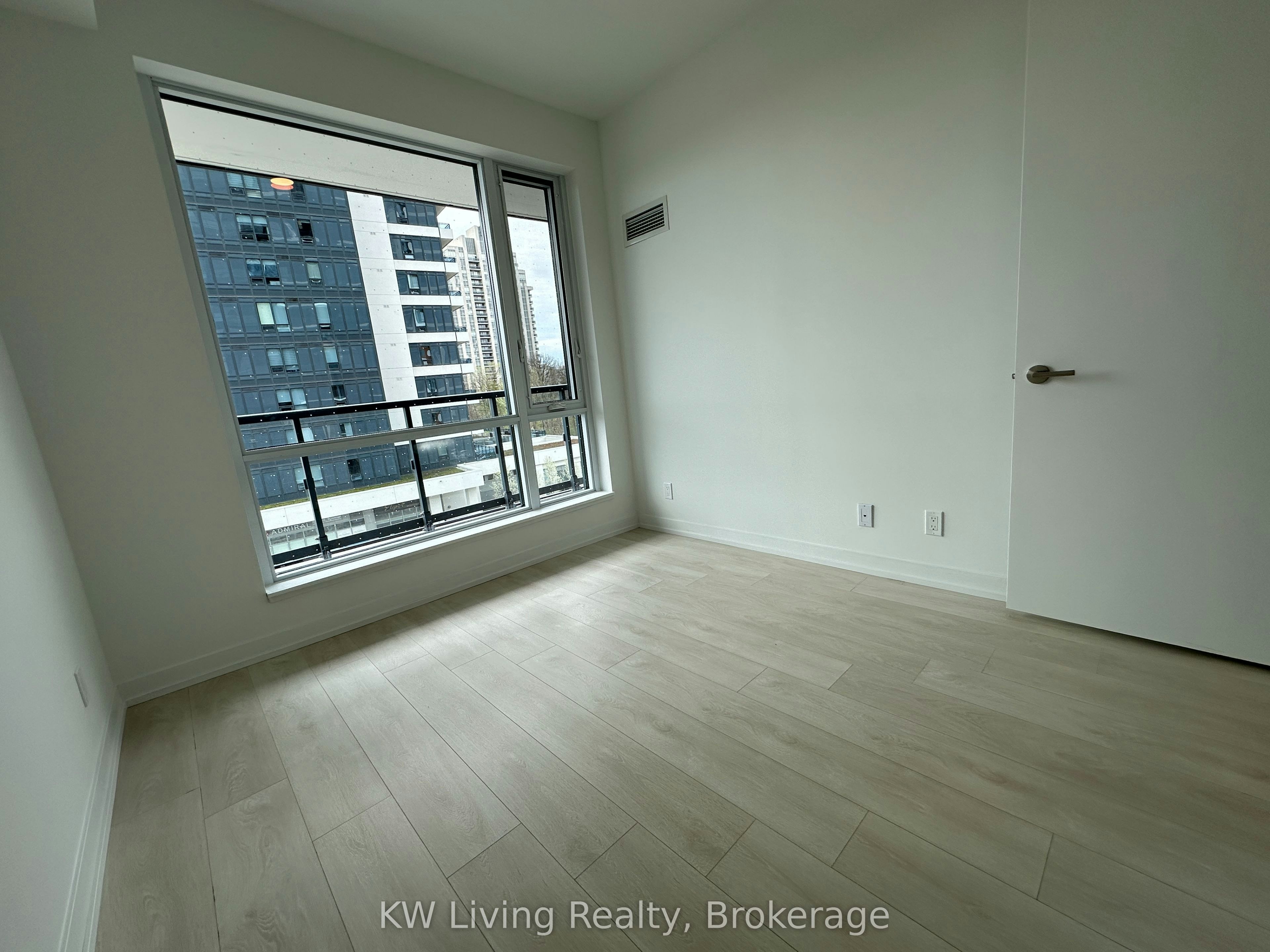 517-7950 Bathurst Street, Vaughan, ON, L4K 0L4 - 16