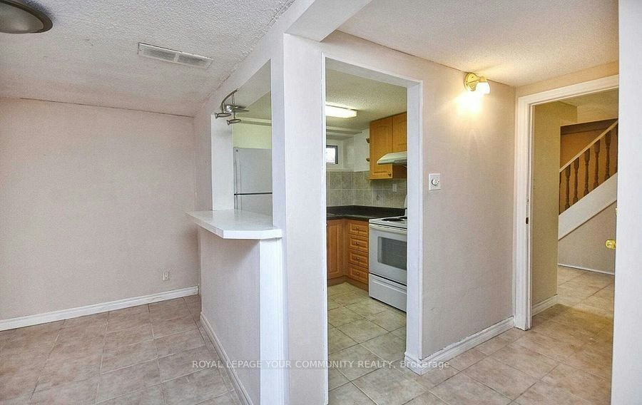 Lower-25 Rockport Crescent, Richmond Hill, ON, L4C 2L5 - 6