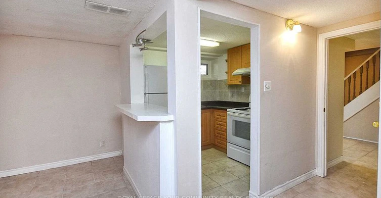 Lower-25 Rockport Crescent, Richmond Hill, ON, L4C 2L5 - 6