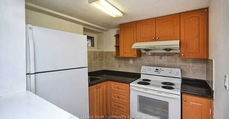 Lower-25 Rockport Crescent, Richmond Hill, ON, L4C 2L5 - 7