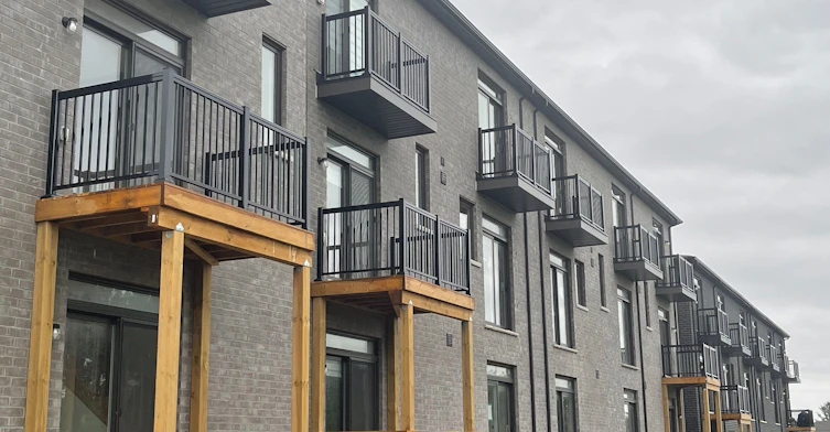 95 Divadale Road, Vaughan, ON, L4H 5J3