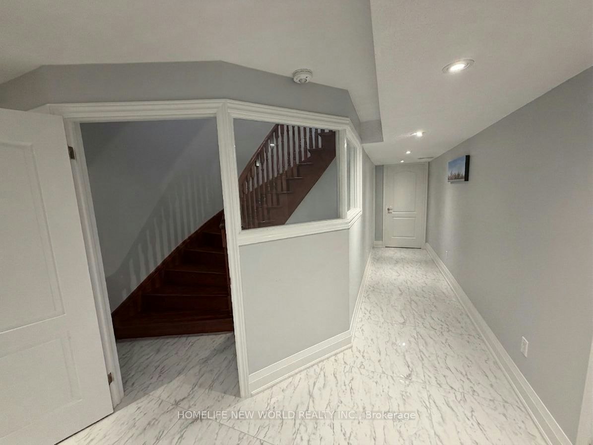 63A Roosevelt Drive, Richmond Hill, ON, L4C 6V2 - 32