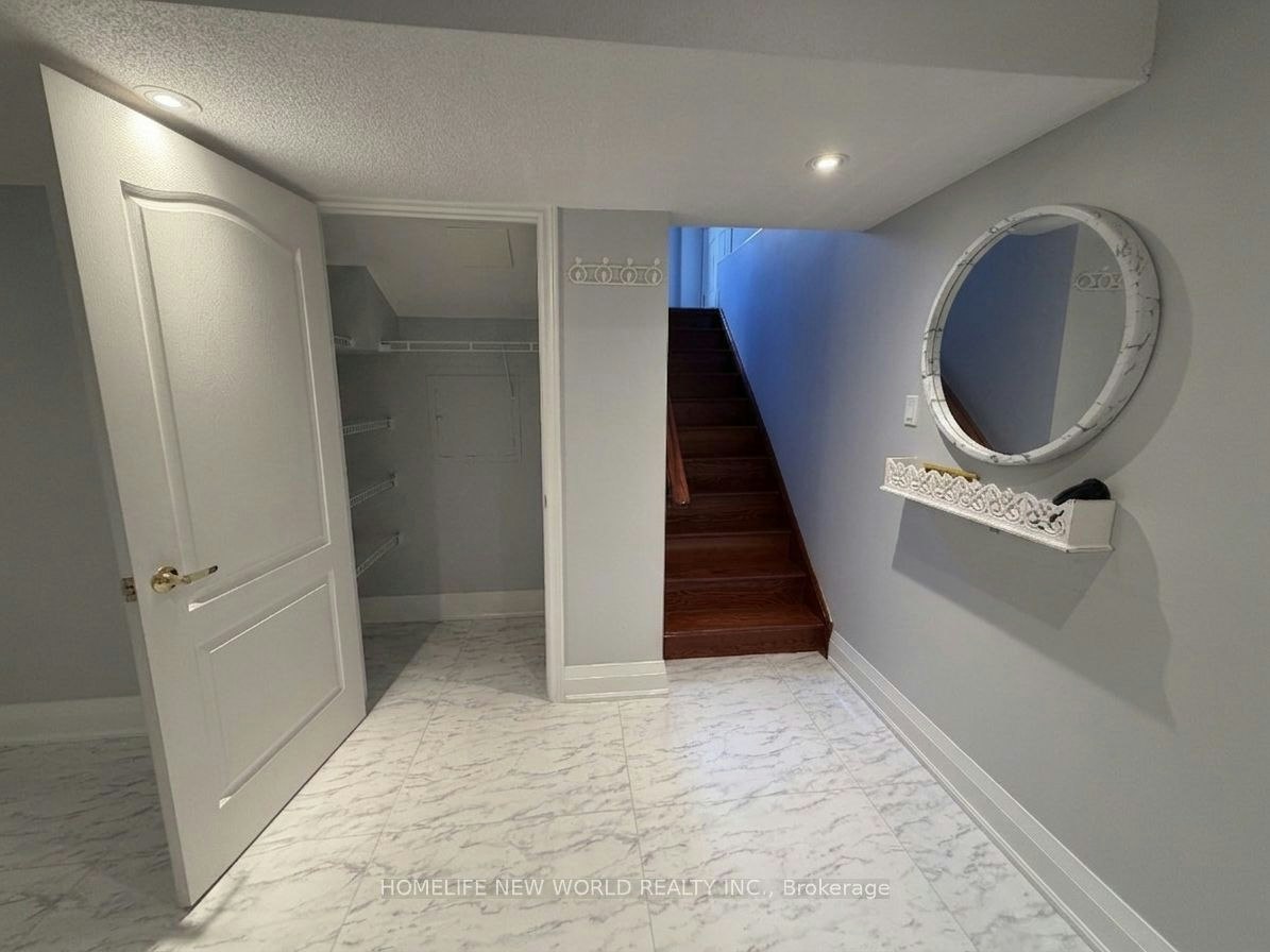 63A Roosevelt Drive, Richmond Hill, ON, L4C 6V2 - 33