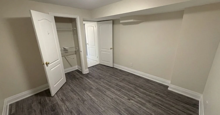 (BSMT)-63A Roosevelt Drive, Richmond Hill, ON, L4C 6V2 - 11