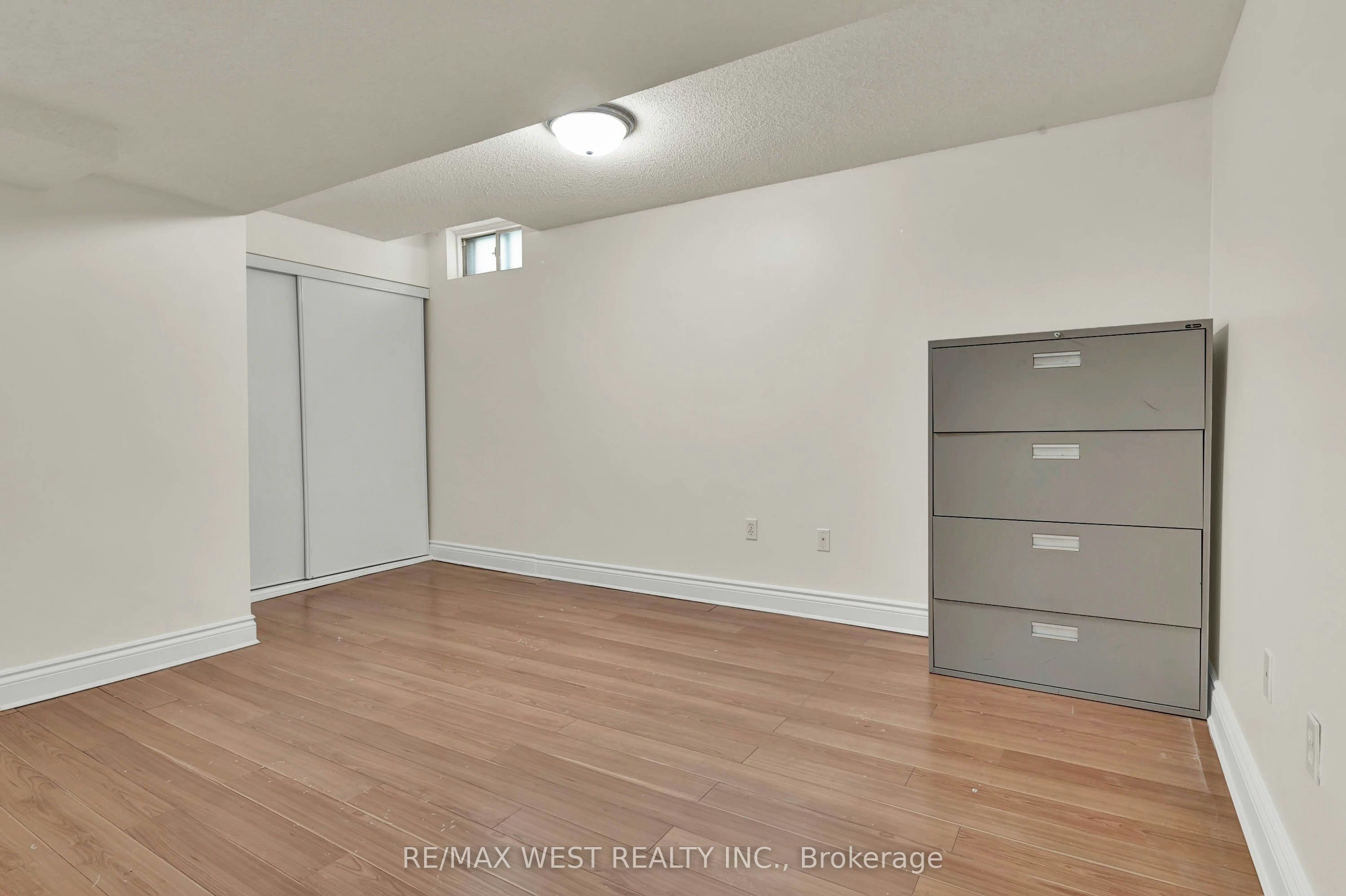 Bsmt-131 Bernard Avenue, Richmond Hill, ON, L4C 9Z6 - 7