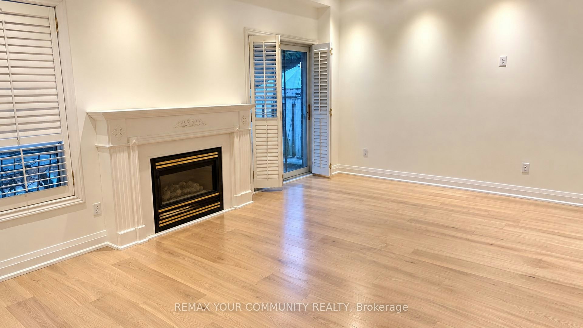 8 Edgemont Court, Richmond Hill, ON, L4S 2H8 - 5