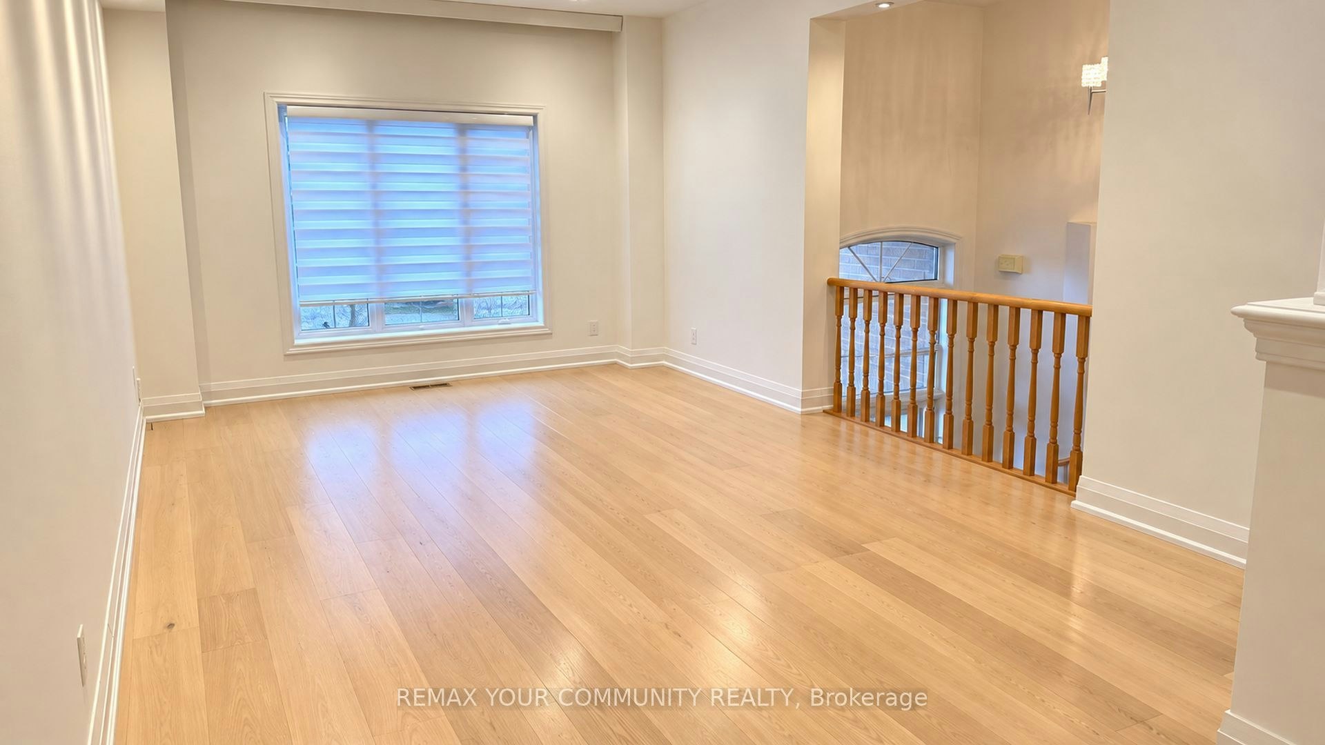 8 Edgemont Court, Richmond Hill, ON, L4S 2H8 - 4