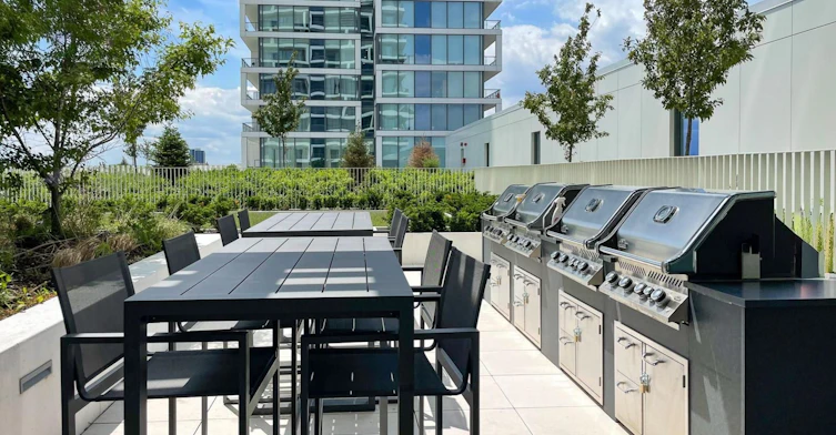 4507-950 Portage Parkway, Vaughan, ON, L4K 0J7 - 9