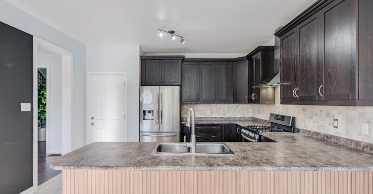 146 Art West Avenue, Newmarket, ON, L3X 0C1 - 16