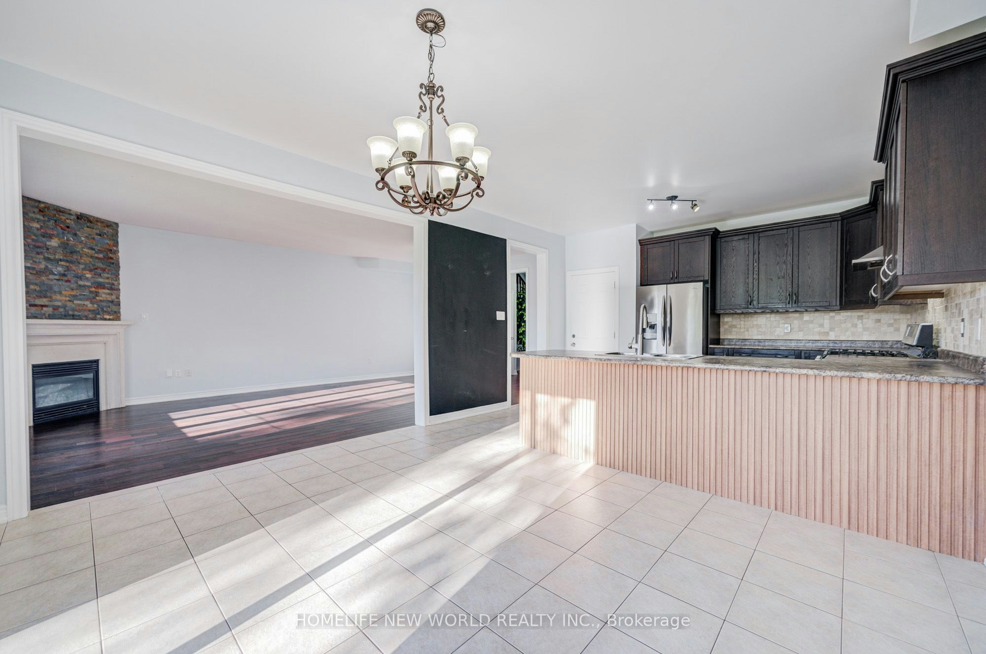 146 Art West Avenue, Newmarket, ON, L3X 0C1 - 14