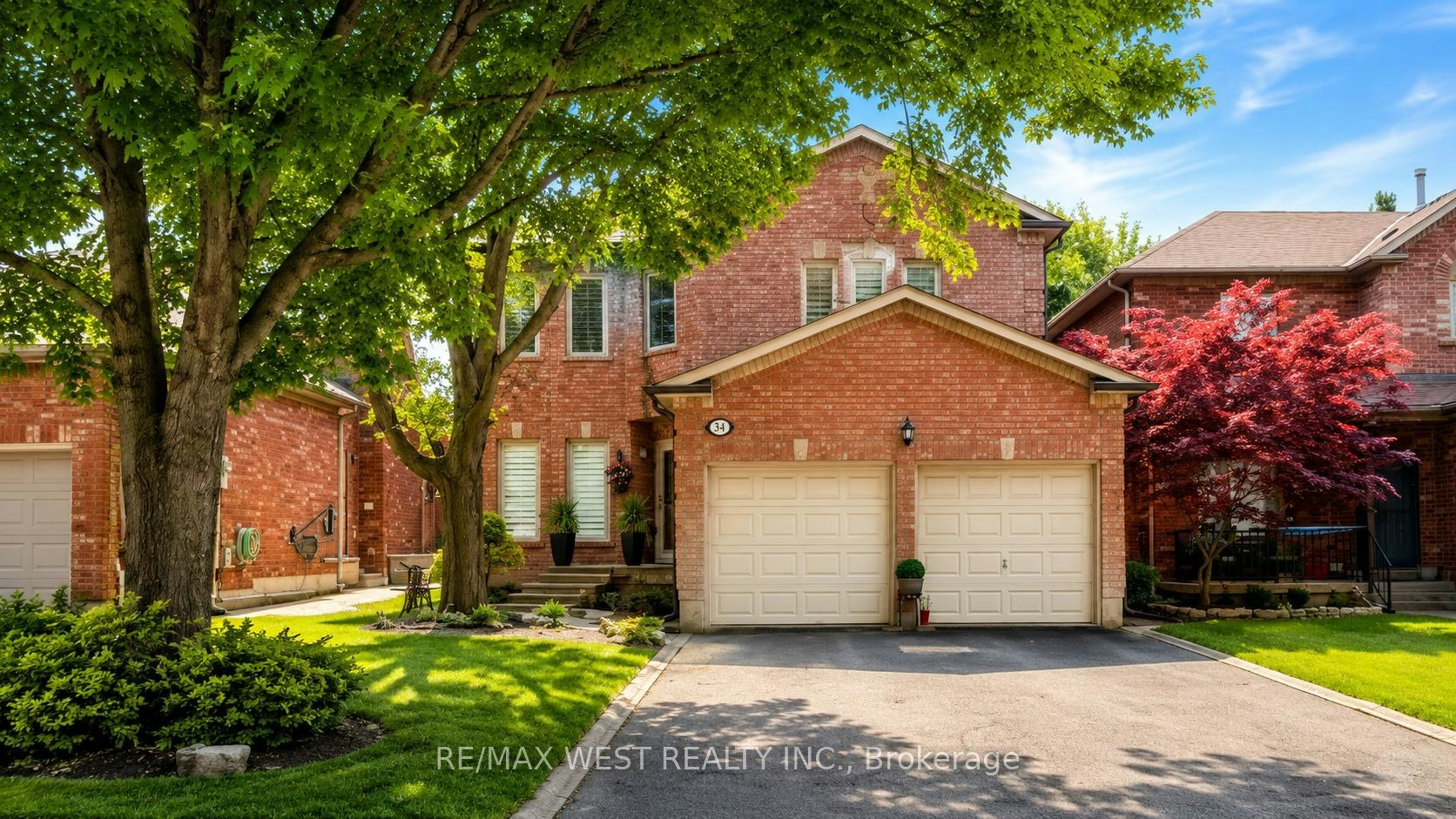 31 Mulholland Drive, Vaughan, ON, L4J 7T7