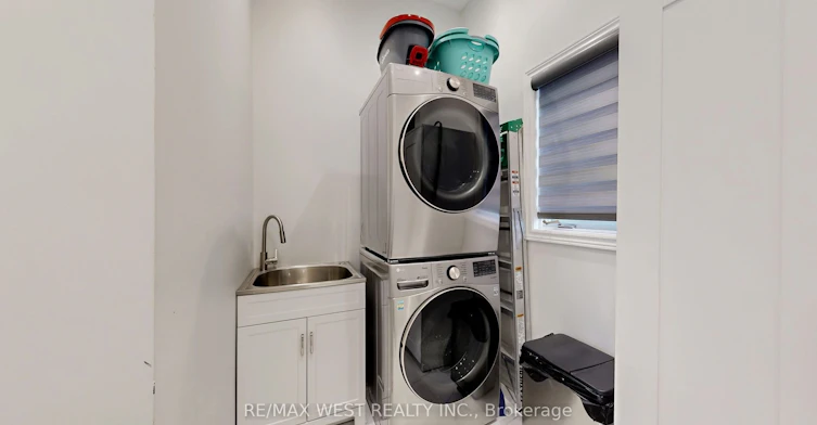 31 Mulholland Drive, Vaughan, ON, L4J 7T7 - 22