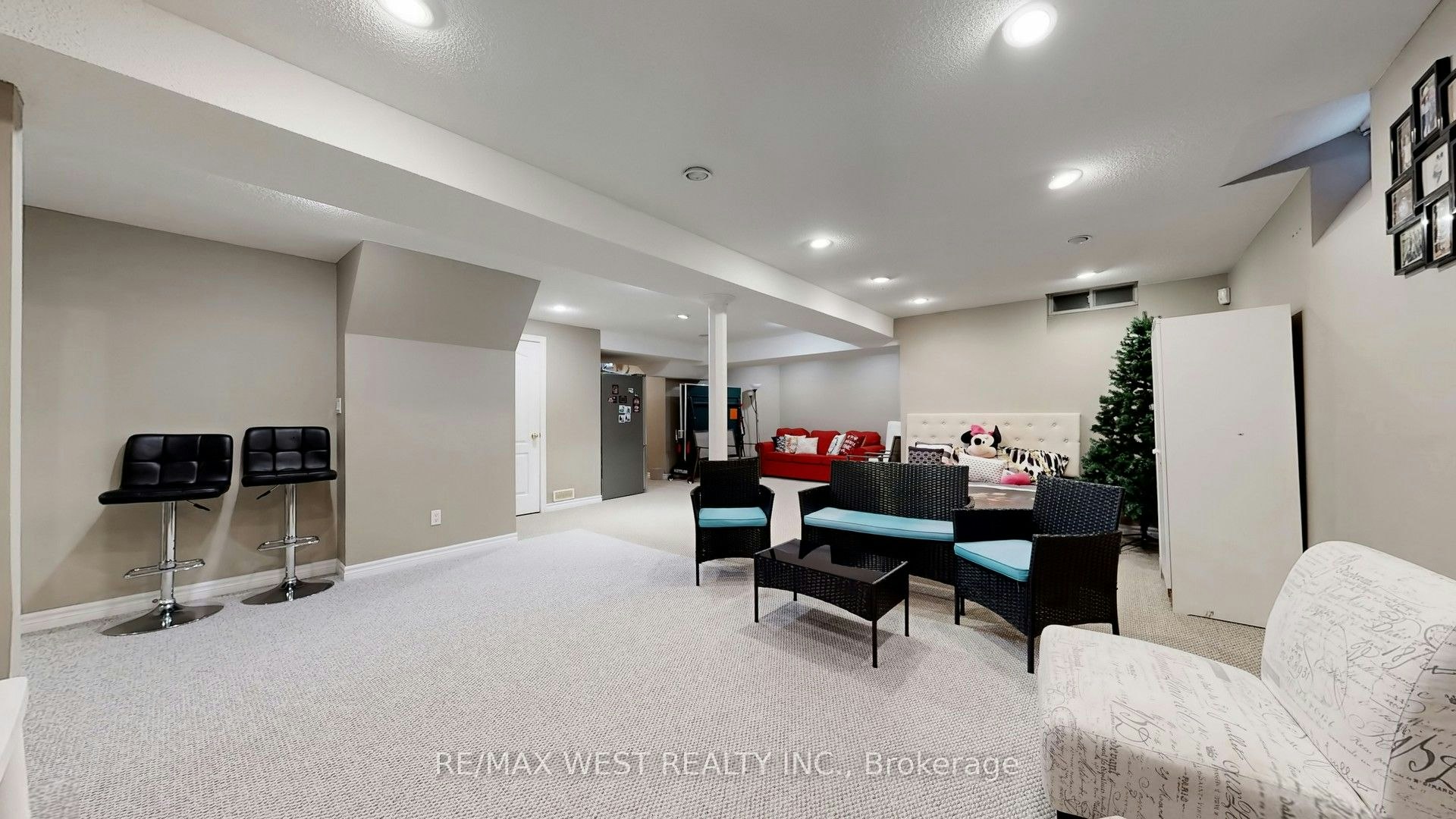 31 Mulholland Drive, Vaughan, ON, L4J 7T7 - 42