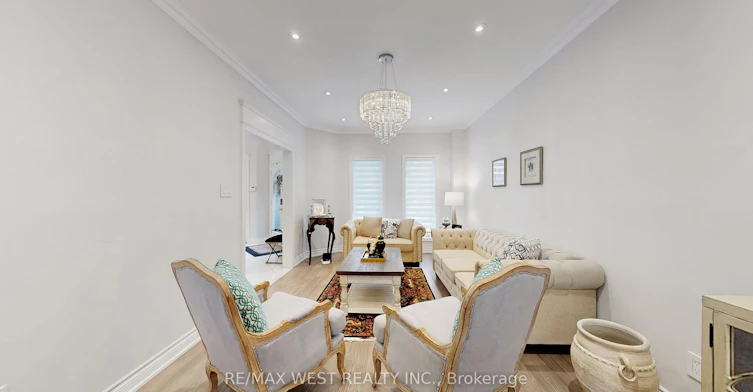 31 Mulholland Drive, Vaughan, ON, L4J 7T7 - 7