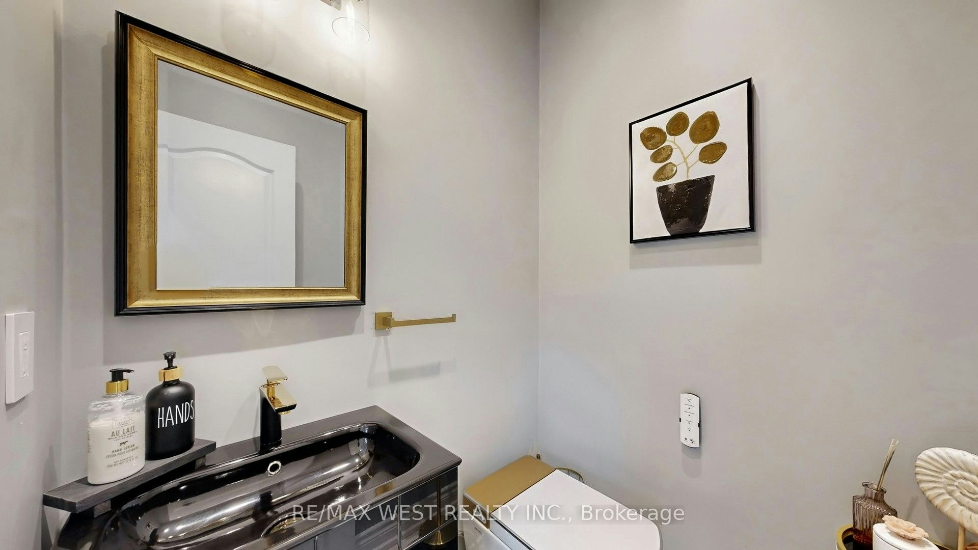 31 Mulholland Drive, Vaughan, ON, L4J 7T7 - 21