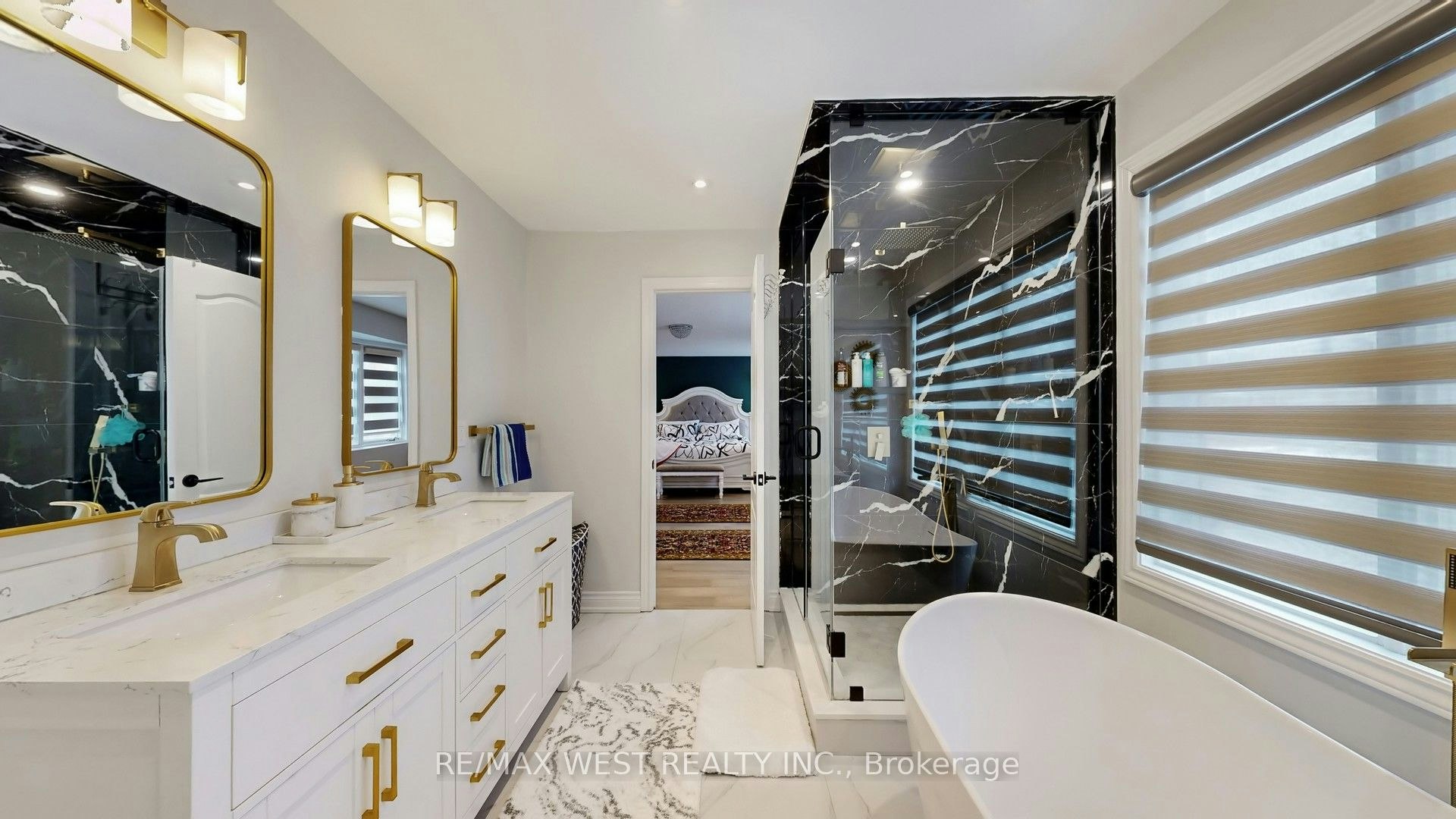 31 Mulholland Drive, Vaughan, ON, L4J 7T7 - 31
