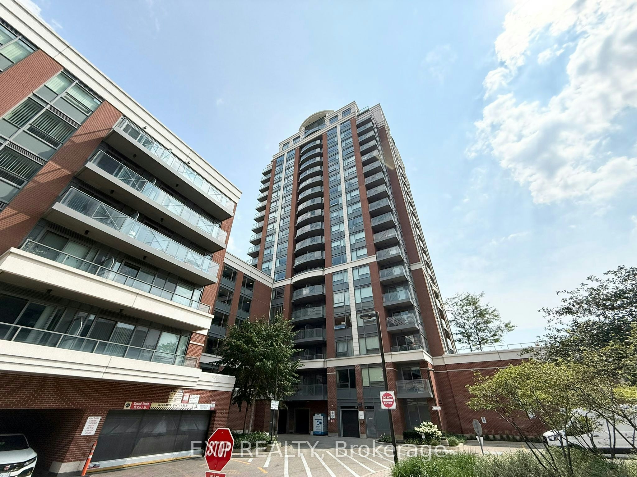 503-8200 Birchmount Road, Markham, ON, L3R 9W1