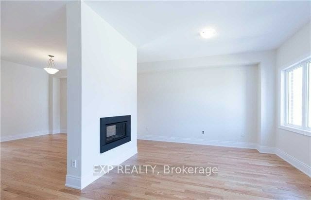60 Starkweather Street, Aurora, ON, L4G 0Z2 - 4
