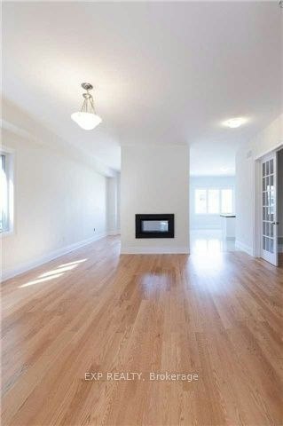 60 Starkweather Street, Aurora, ON, L4G 0Z2 - 2