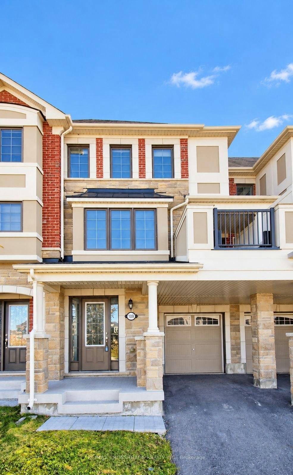 109 Mcalister Avenue, Richmond Hill, ON, L4S 0L2 - 2