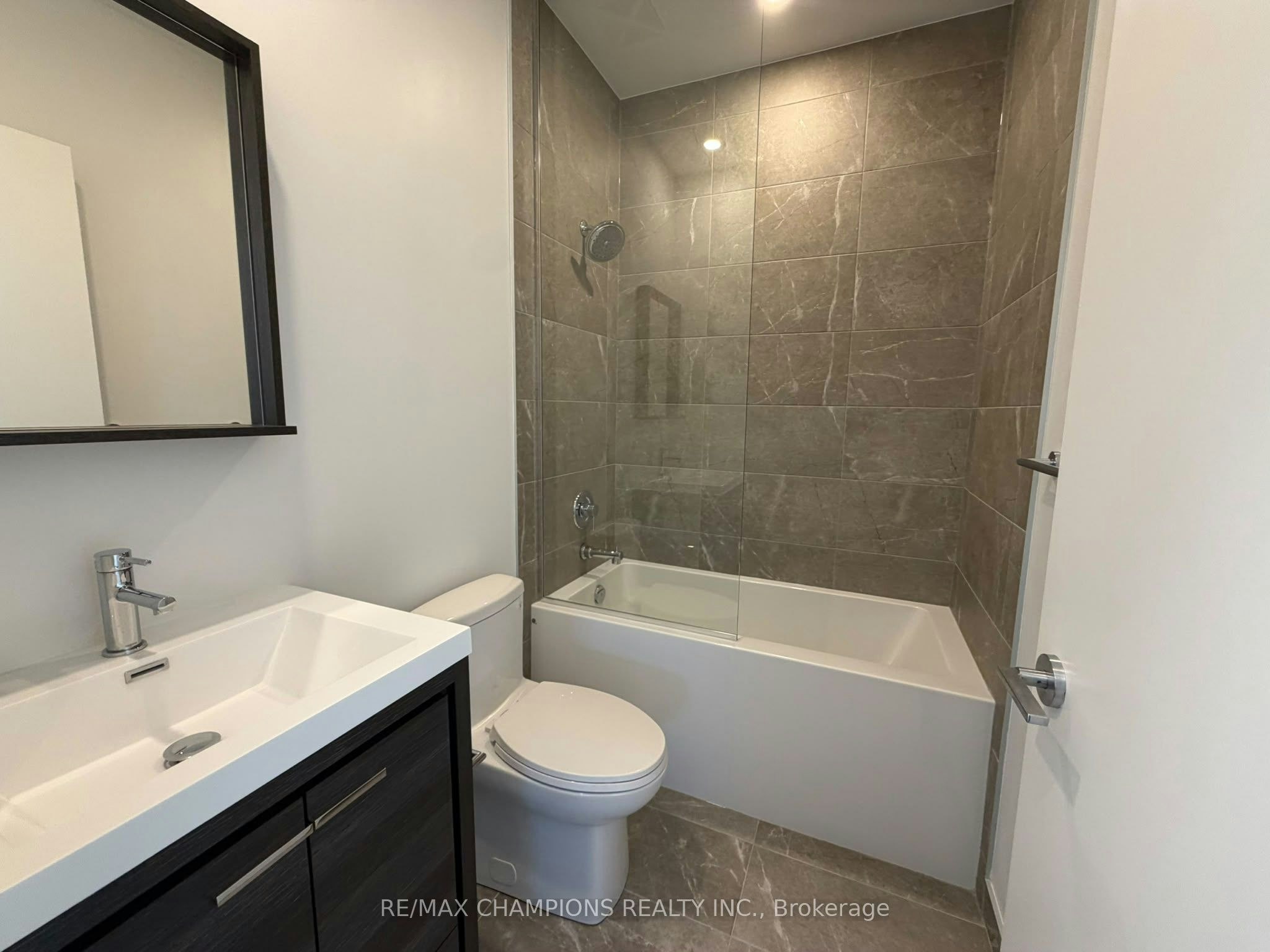 21 Meadowdale Road, Vaughan, ON, L4K 0H6 - 5