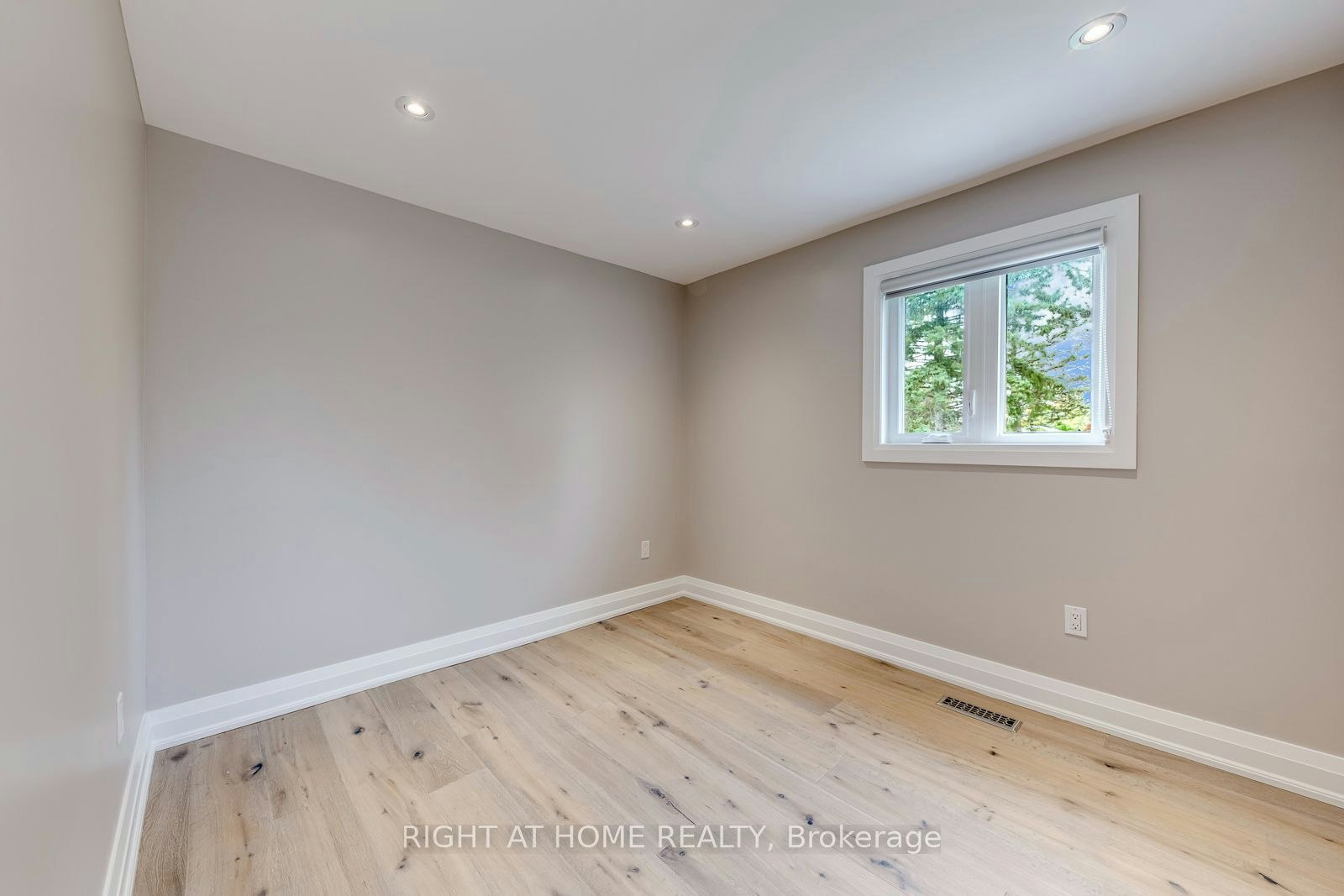 30 Penwick Crescent, Richmond Hill, ON, L4C 5B4 - 28