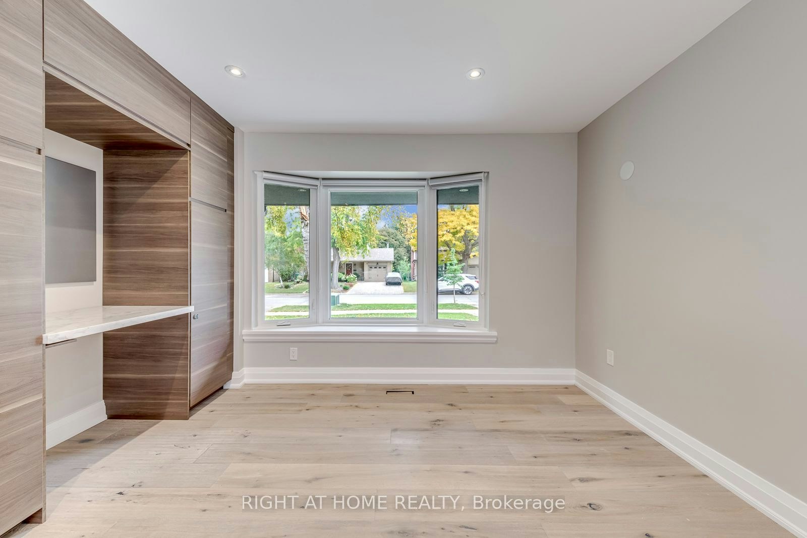 30 Penwick Crescent, Richmond Hill, ON, L4C 5B4 - 11
