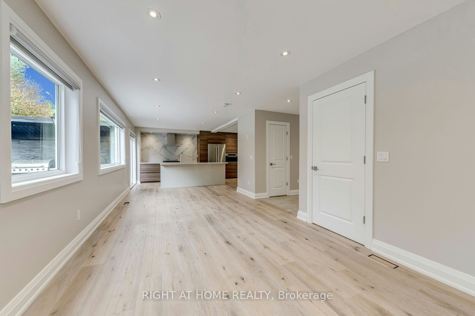 30 Penwick Crescent, Richmond Hill, ON, L4C 5B4 - 7