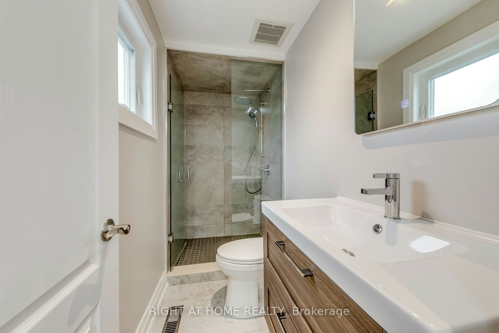 30 Penwick Crescent, Richmond Hill, ON, L4C 5B4 - 23