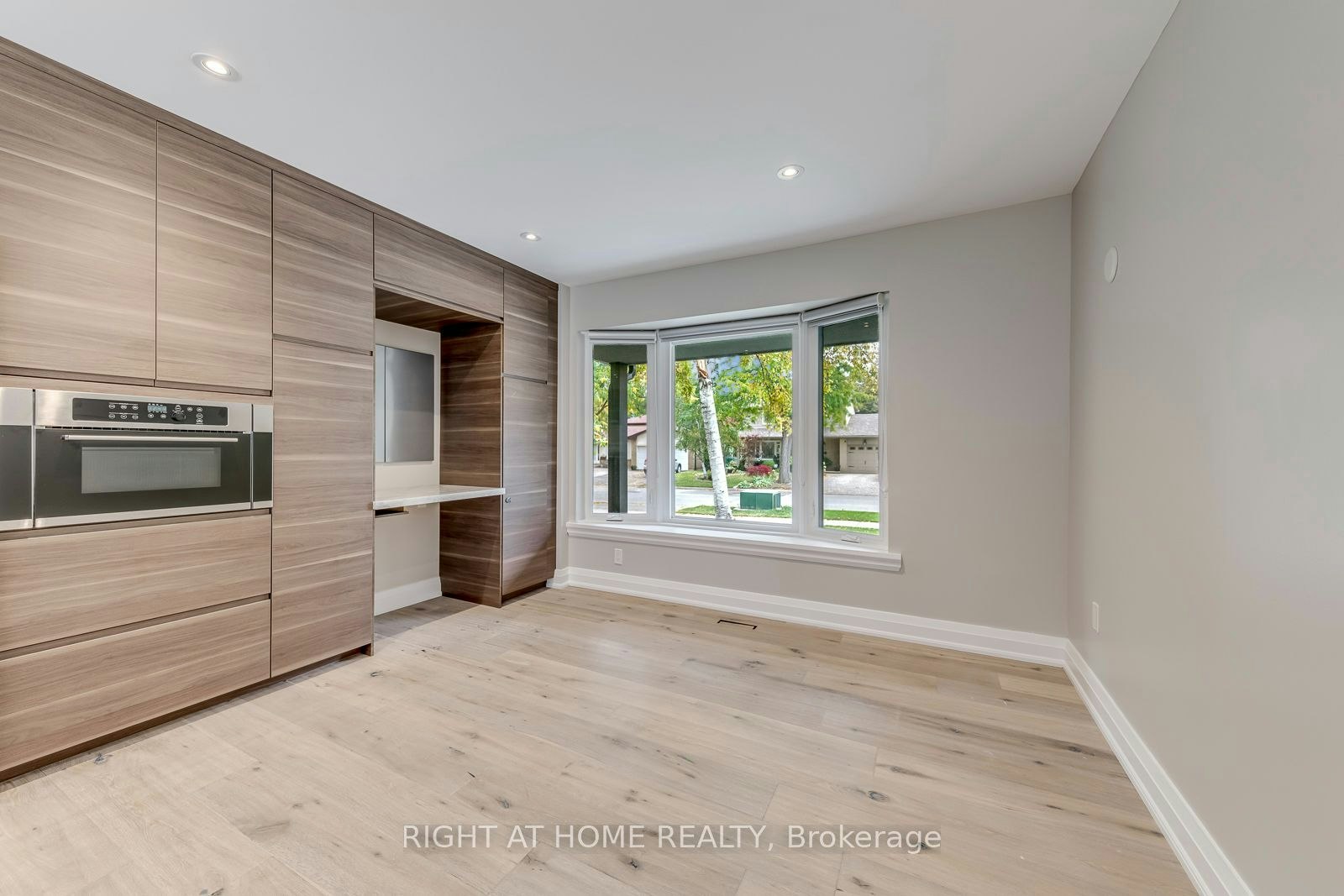 30 Penwick Crescent, Richmond Hill, ON, L4C 5B4 - 10