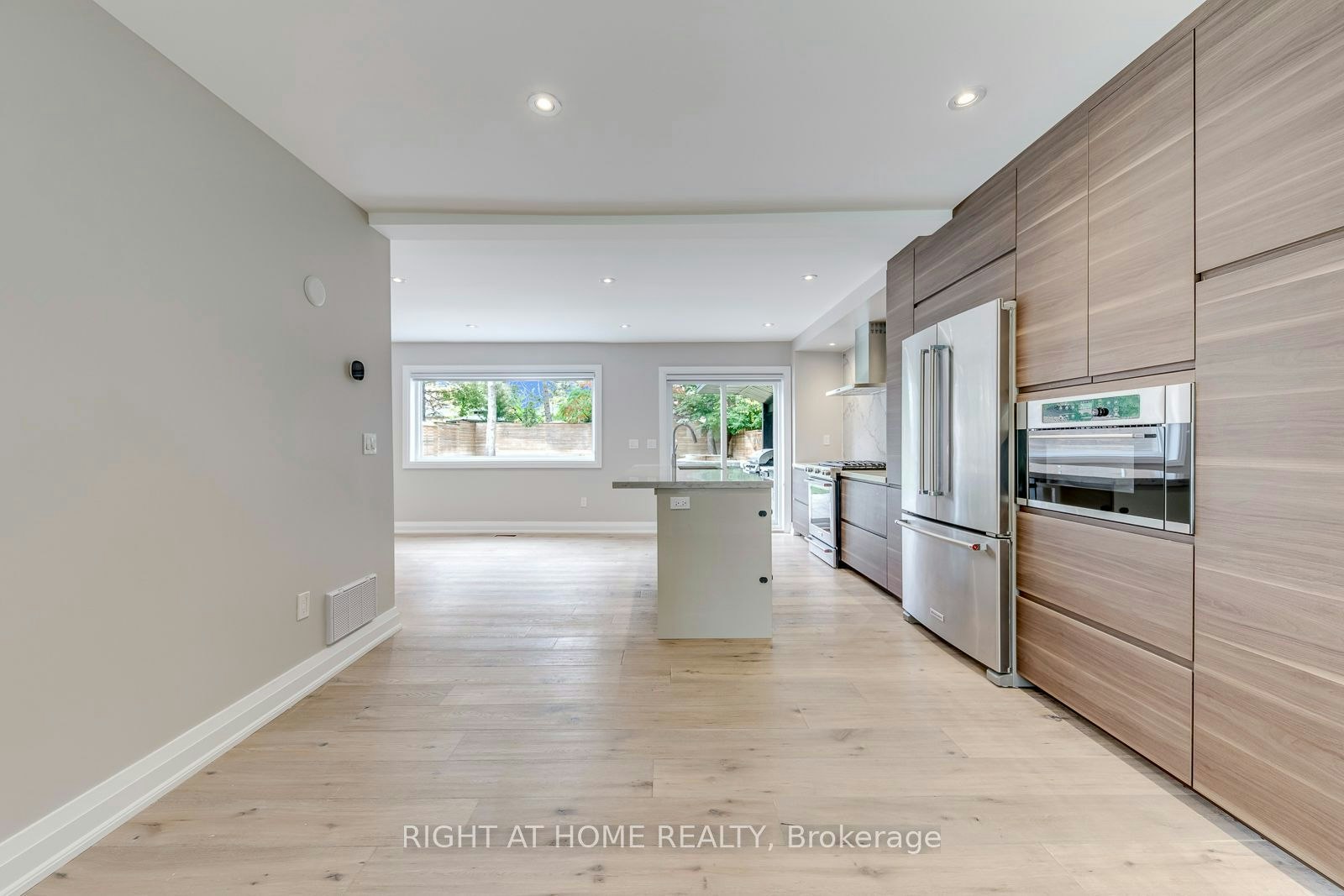 30 Penwick Crescent, Richmond Hill, ON, L4C 5B4 - 12
