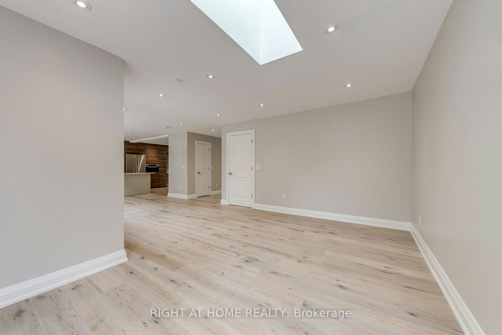 30 Penwick Crescent, Richmond Hill, ON, L4C 5B4 - 5