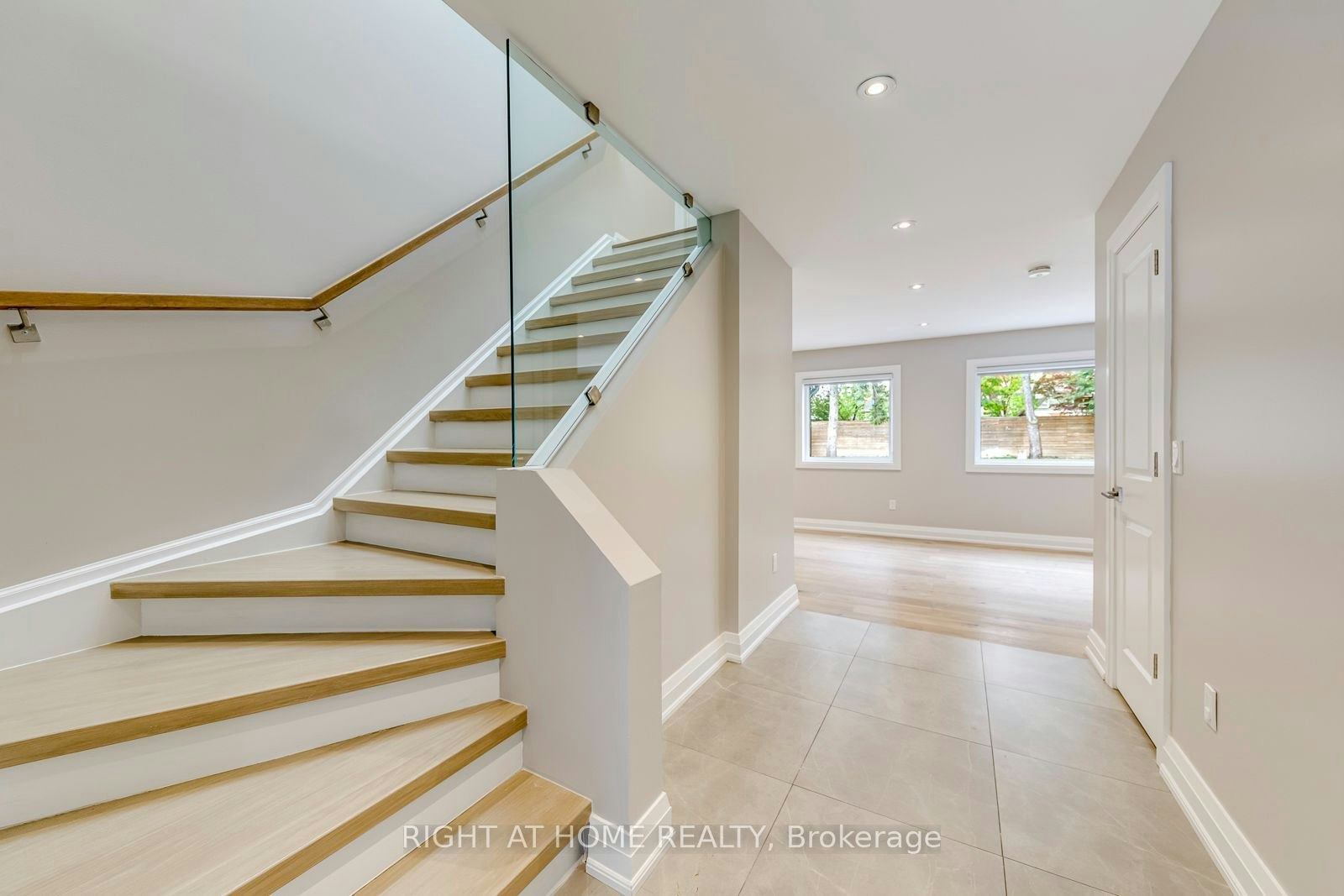 30 Penwick Crescent, Richmond Hill, ON, L4C 5B4 - 21