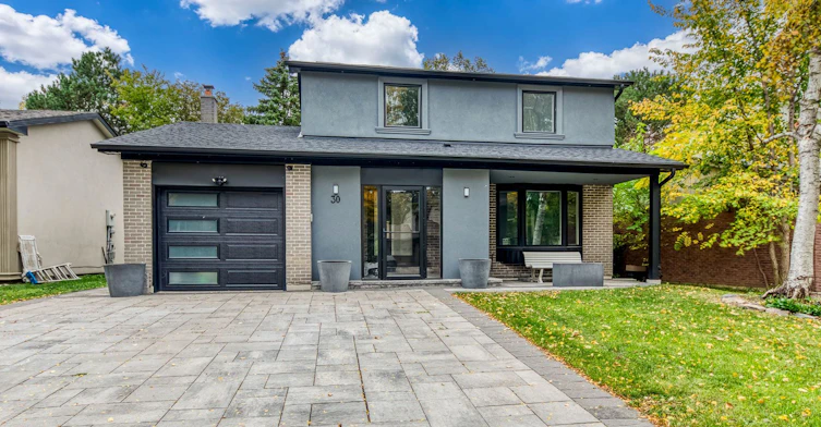 30 Penwick Crescent, Richmond Hill, ON, L4C 5B4