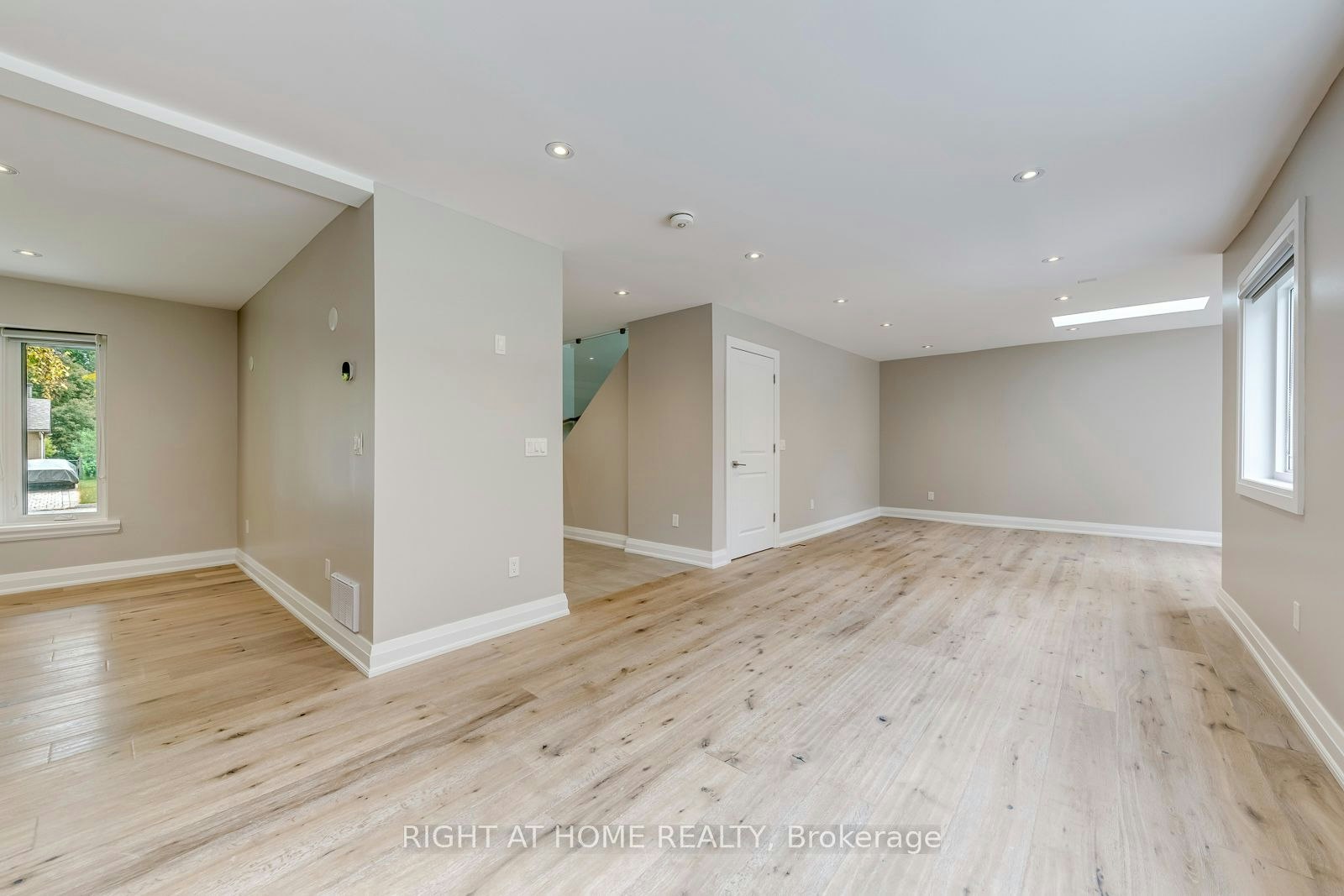 30 Penwick Crescent, Richmond Hill, ON, L4C 5B4 - 9