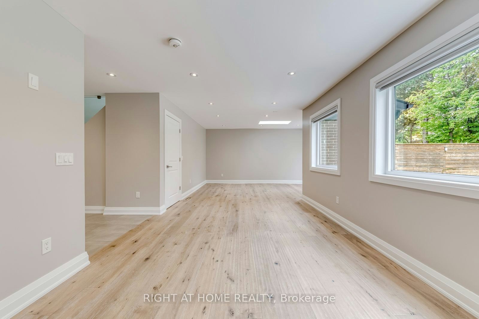 30 Penwick Crescent, Richmond Hill, ON, L4C 5B4 - 8