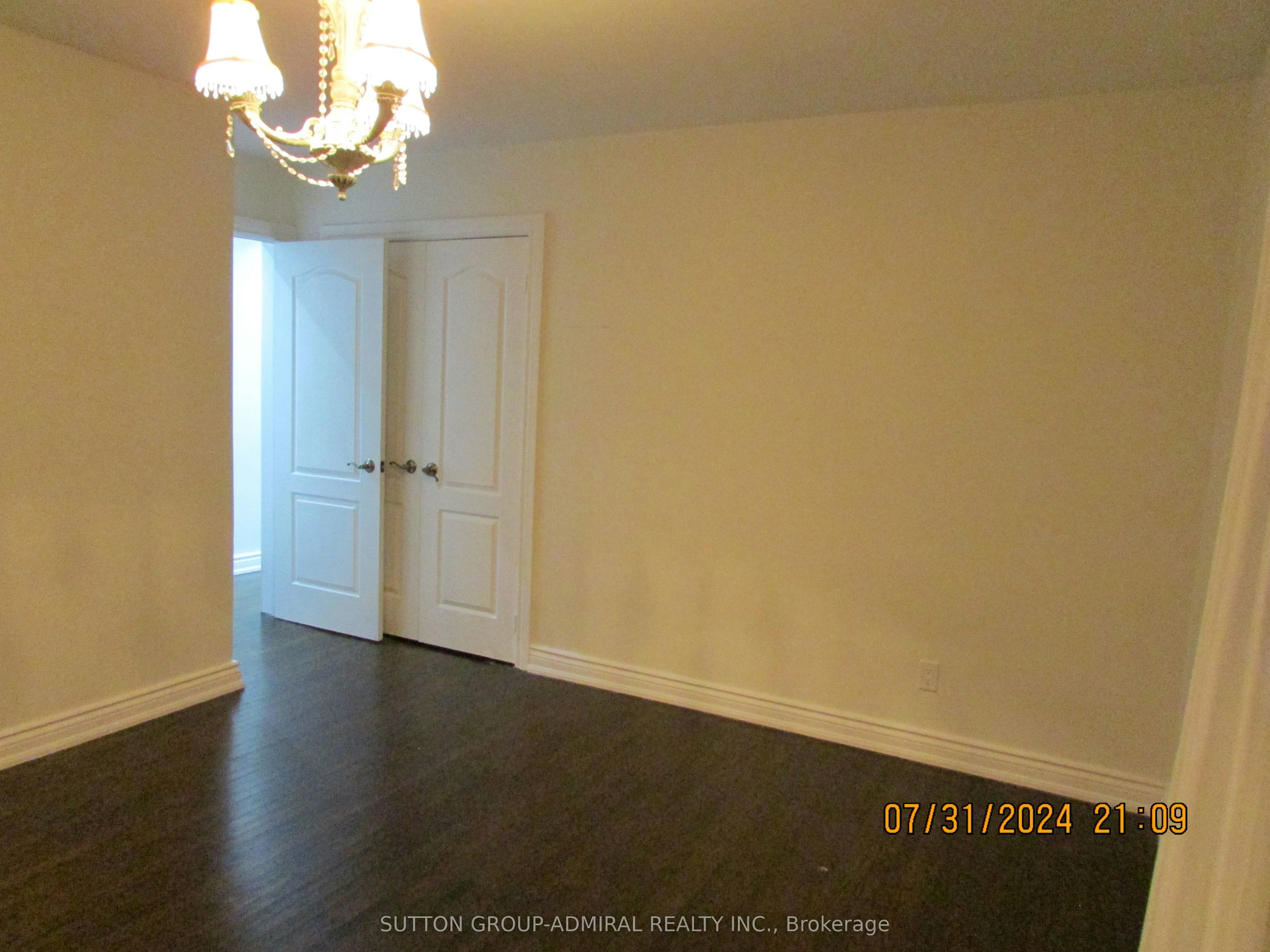 Main Fl-62 Leisure Lane W, Richmond Hill, ON, L4C 4X1 - 8