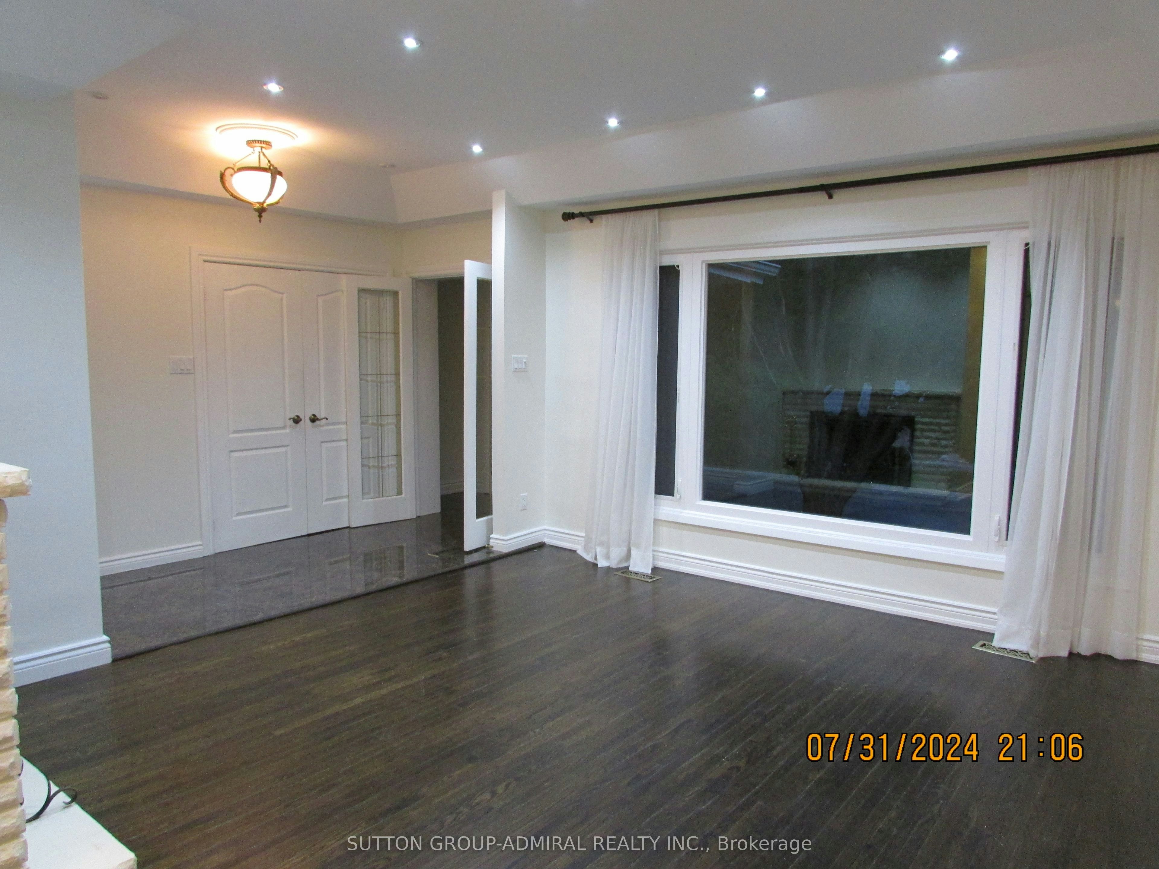 Main Fl-62 Leisure Lane W, Richmond Hill, ON, L4C 4X1 - 3