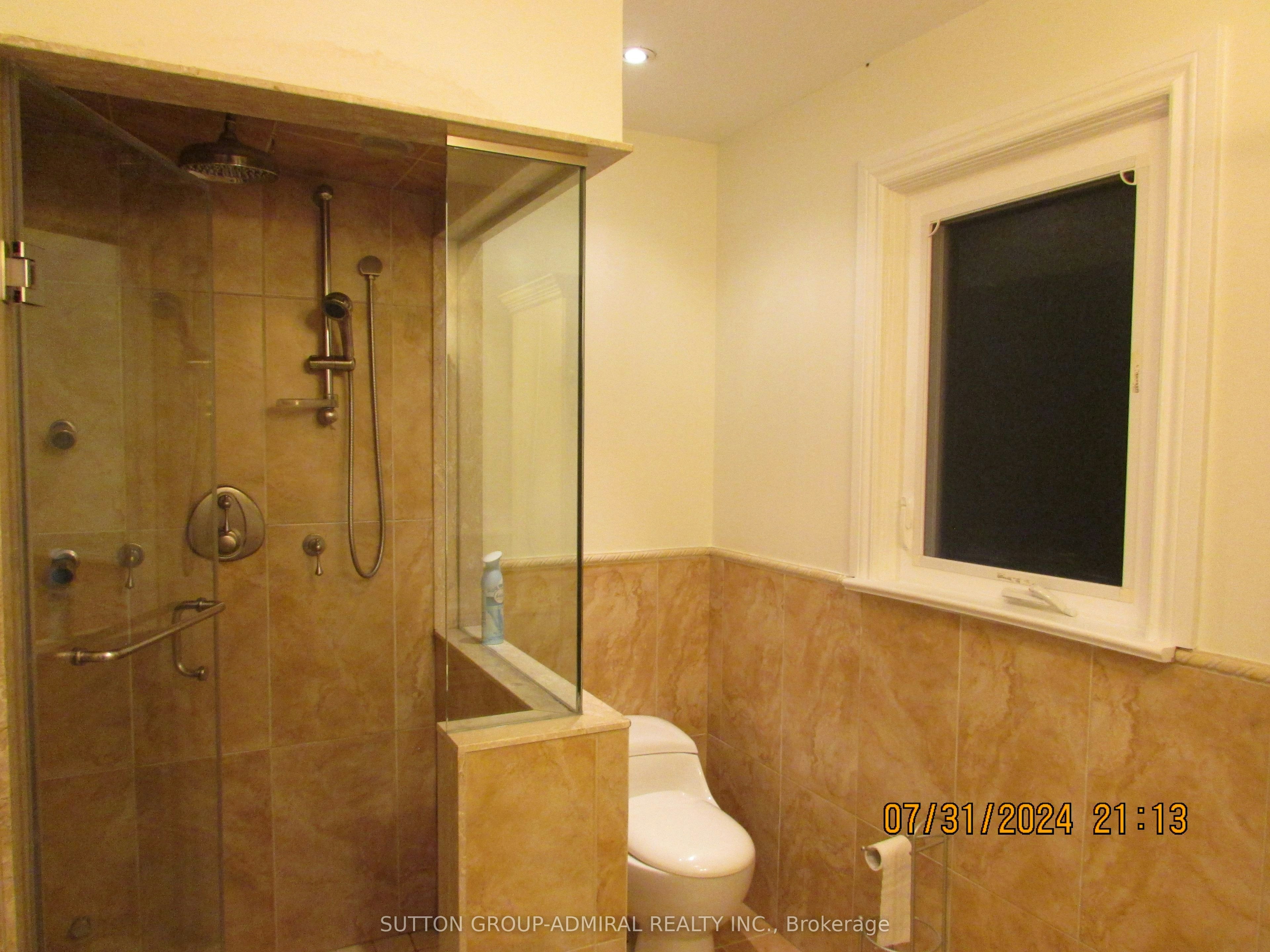 Main Fl-62 Leisure Lane W, Richmond Hill, ON, L4C 4X1 - 11