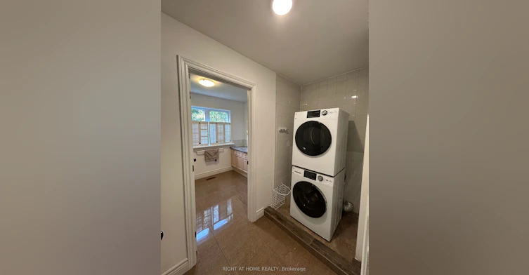 Upper Level-36 Aurora Heights Drive, Aurora, ON, L4G 2W7 - 9