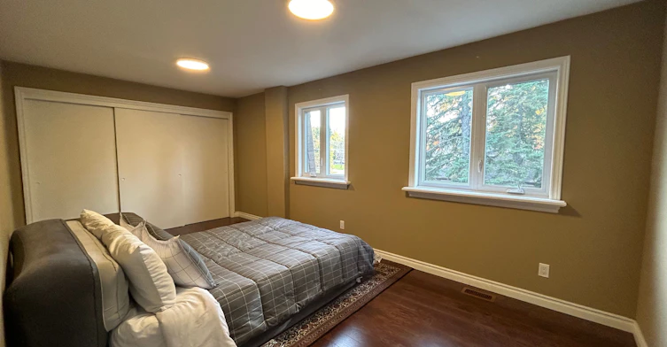 Upper Level-36 Aurora Heights Drive, Aurora, ON, L4G 2W7 - 6