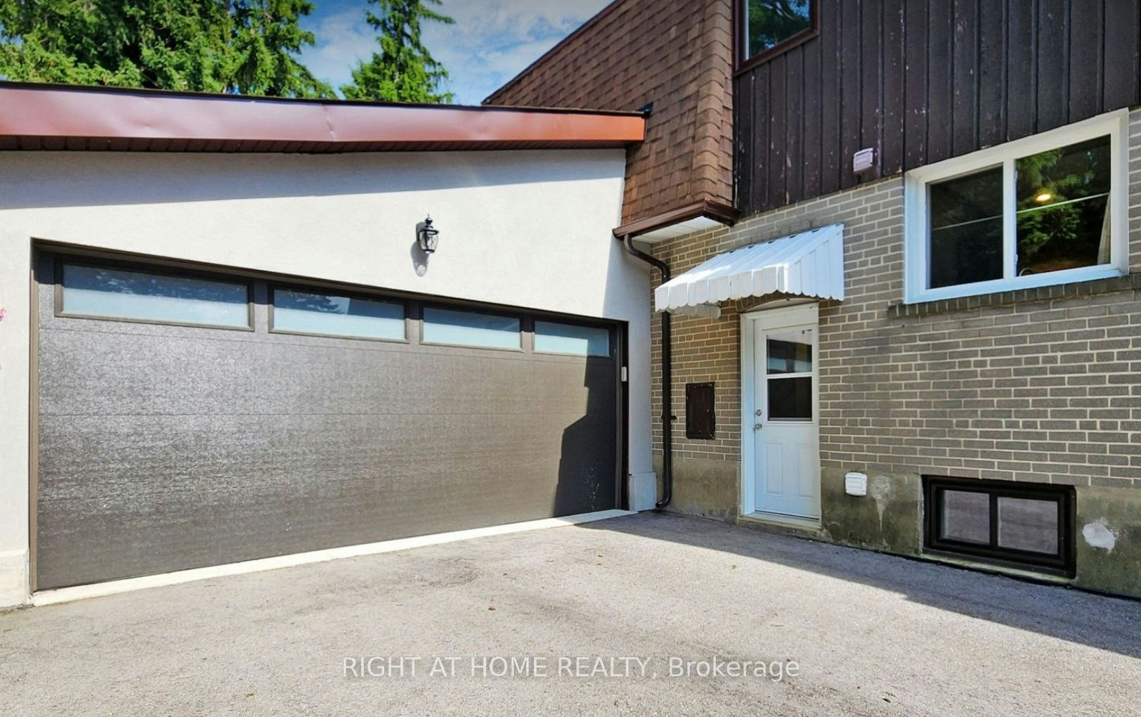 Upper Level-36 Aurora Heights Drive, Aurora, ON, L4G 2W7 - 12