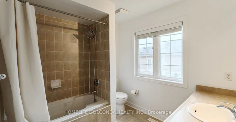 32 Cardrew Street, Markham, ON, L6B 1G9 - 24