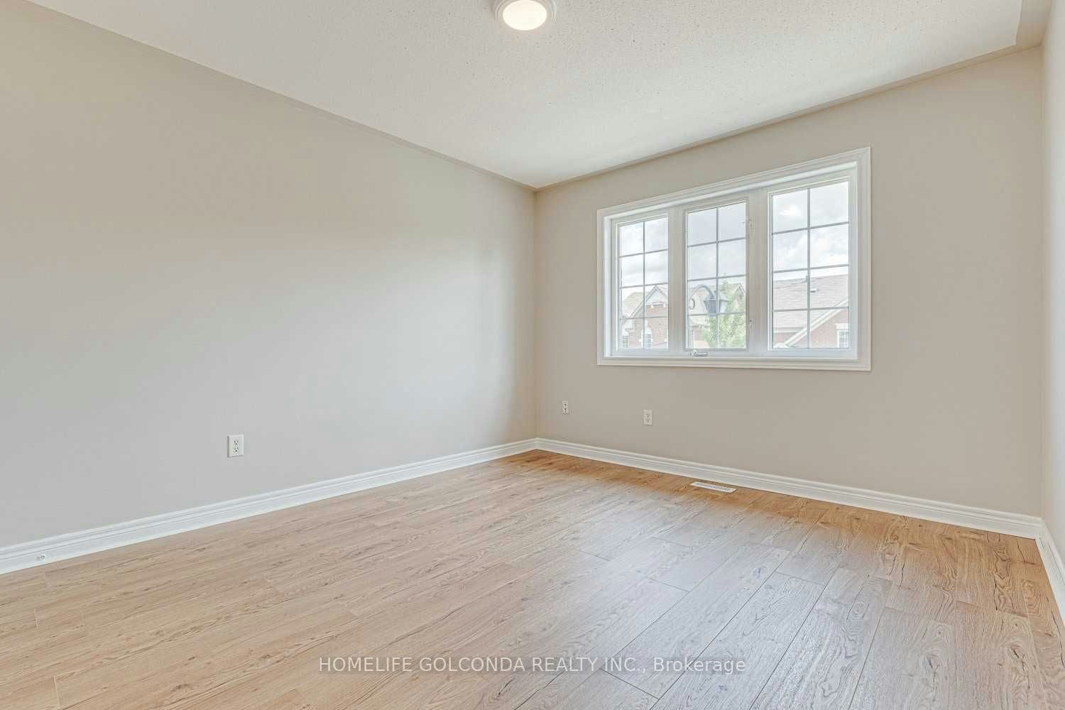 32 Cardrew Street, Markham, ON, L6B 1G9 - 21